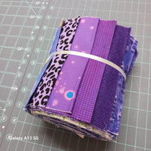 Load image into Gallery viewer, Precuts Charming Strip Sets
